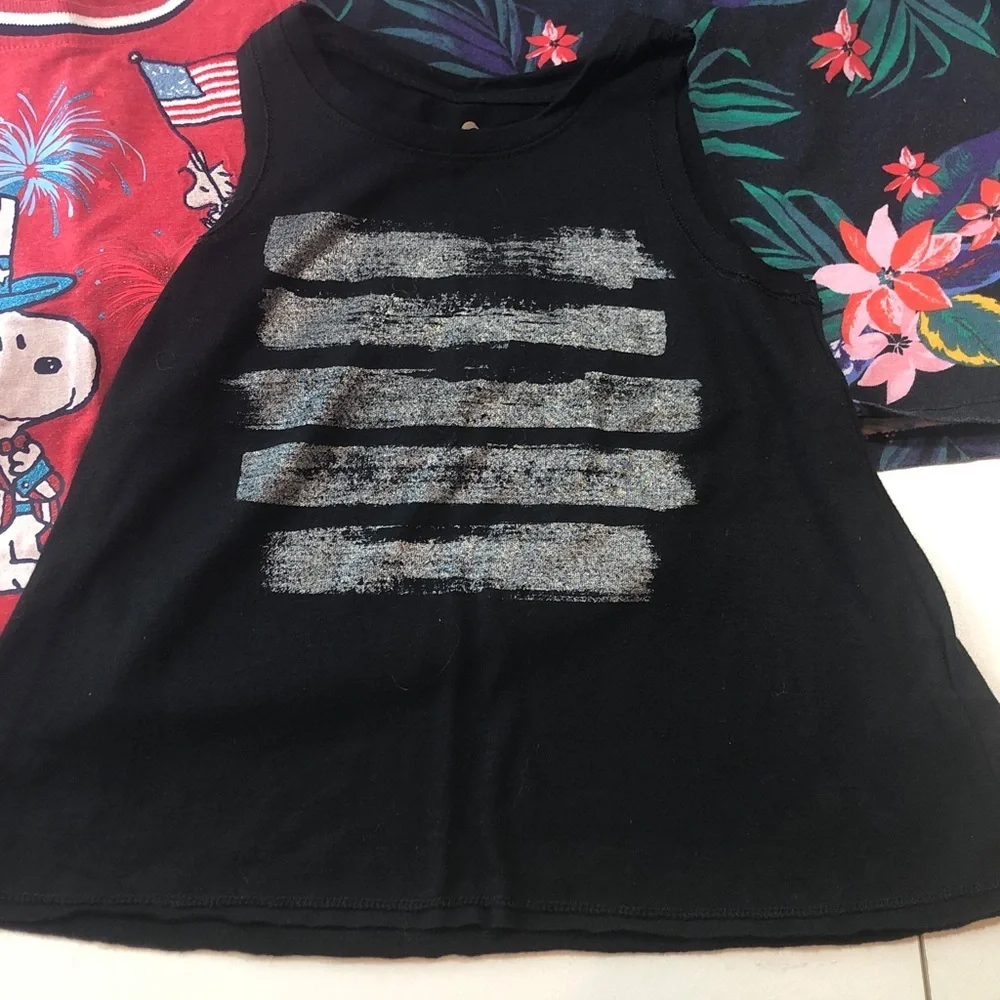 Little Girl 2T Bundle of 10 Pieces dresses tops Shorts leggings jeans hat EUC